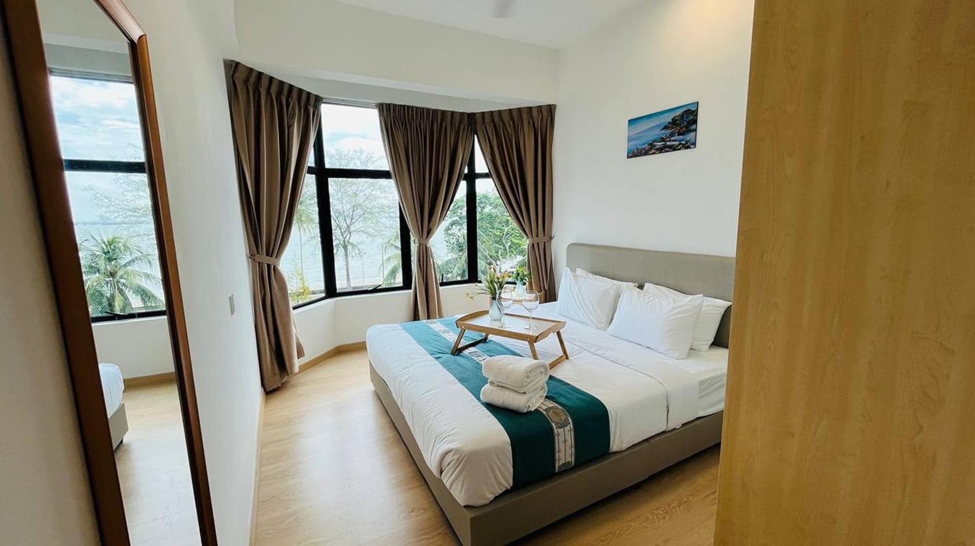 Mutiara Melaka Beach Resort By Glex Tangga Batu ภายนอก รูปภาพ