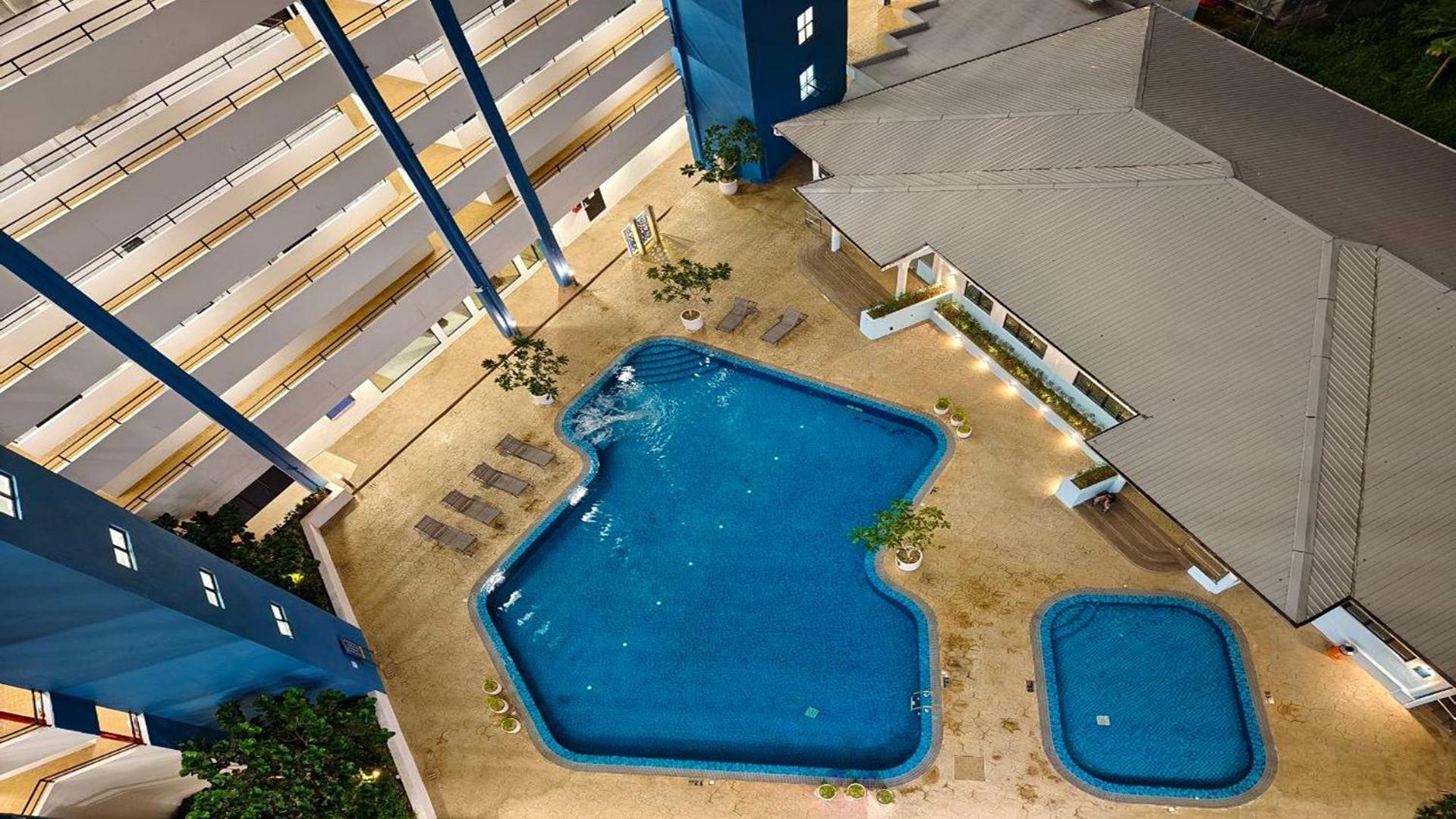 Mutiara Melaka Beach Resort By Glex Tangga Batu ภายนอก รูปภาพ