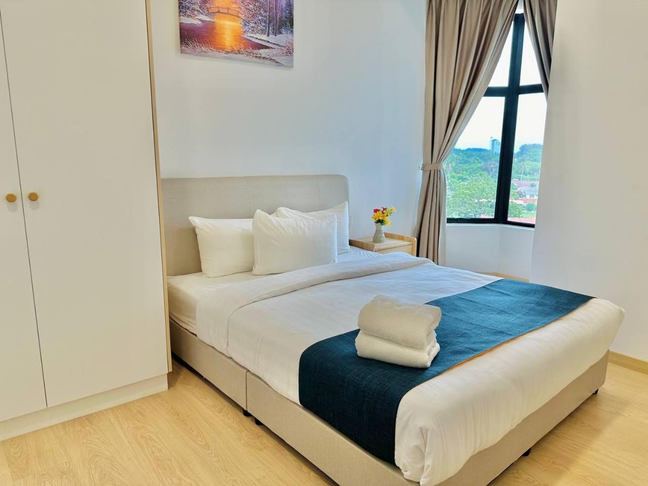 Mutiara Melaka Beach Resort By Glex Tangga Batu ภายนอก รูปภาพ