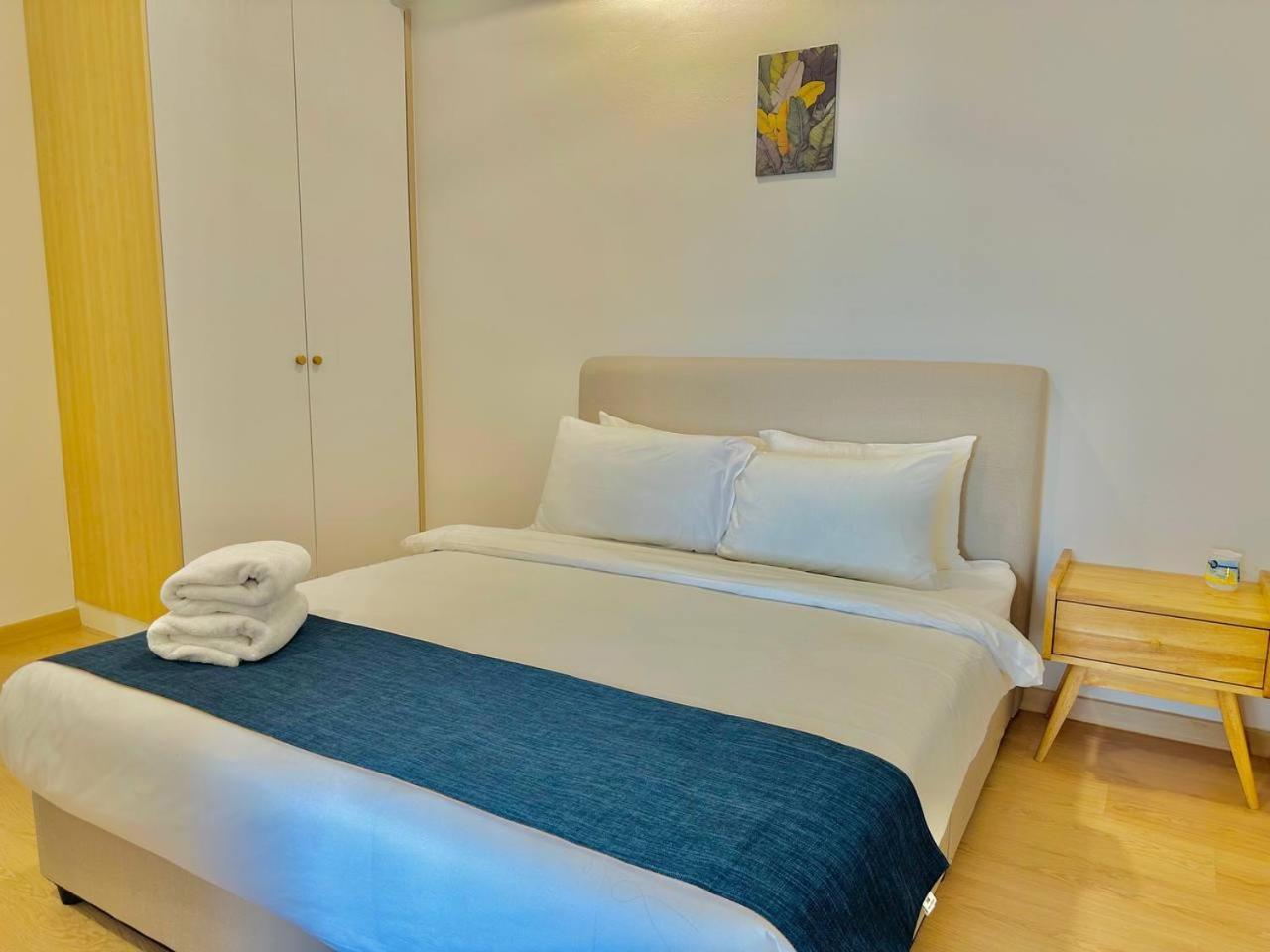 Mutiara Melaka Beach Resort By Glex Tangga Batu ภายนอก รูปภาพ